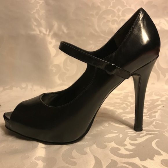 Nine West black Mary Jane platforms 6.5 - Picture 1 of 7